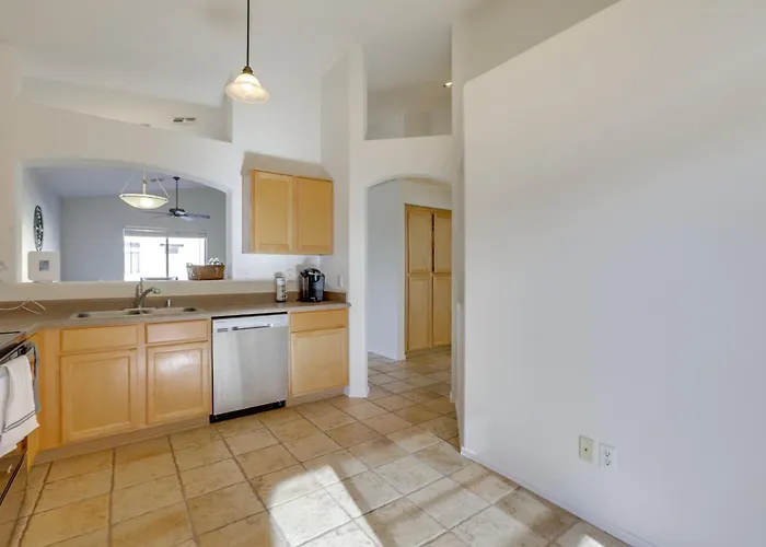 Holiday home Hike, Golf & Relax: Desert Retreat In